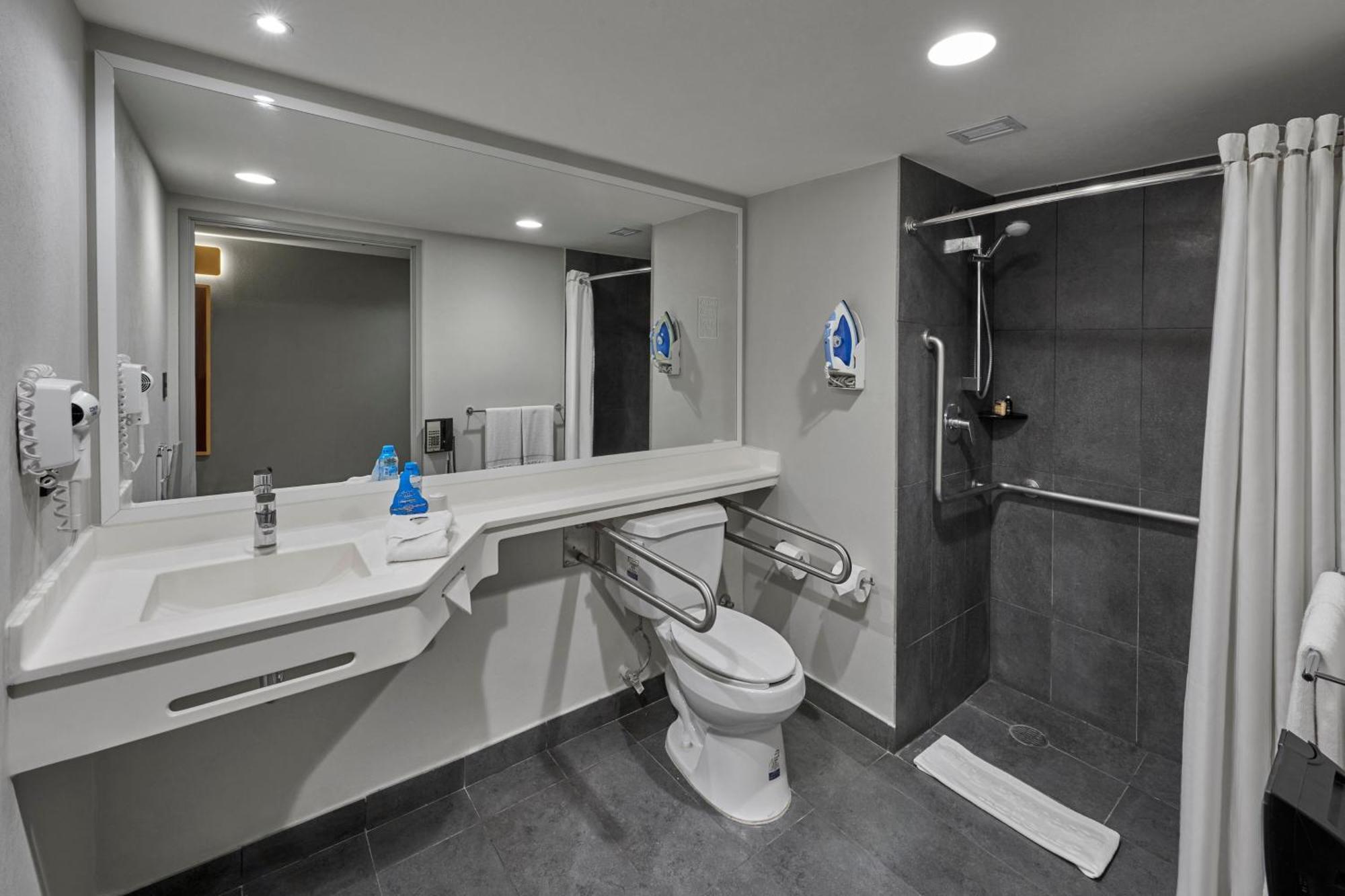 City Express By Marriott Merida Exterior photo