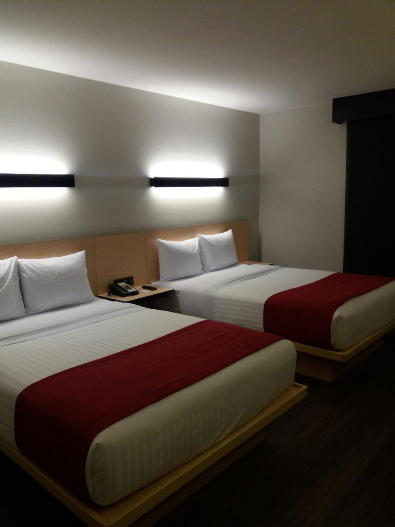 City Express By Marriott Merida Exterior photo