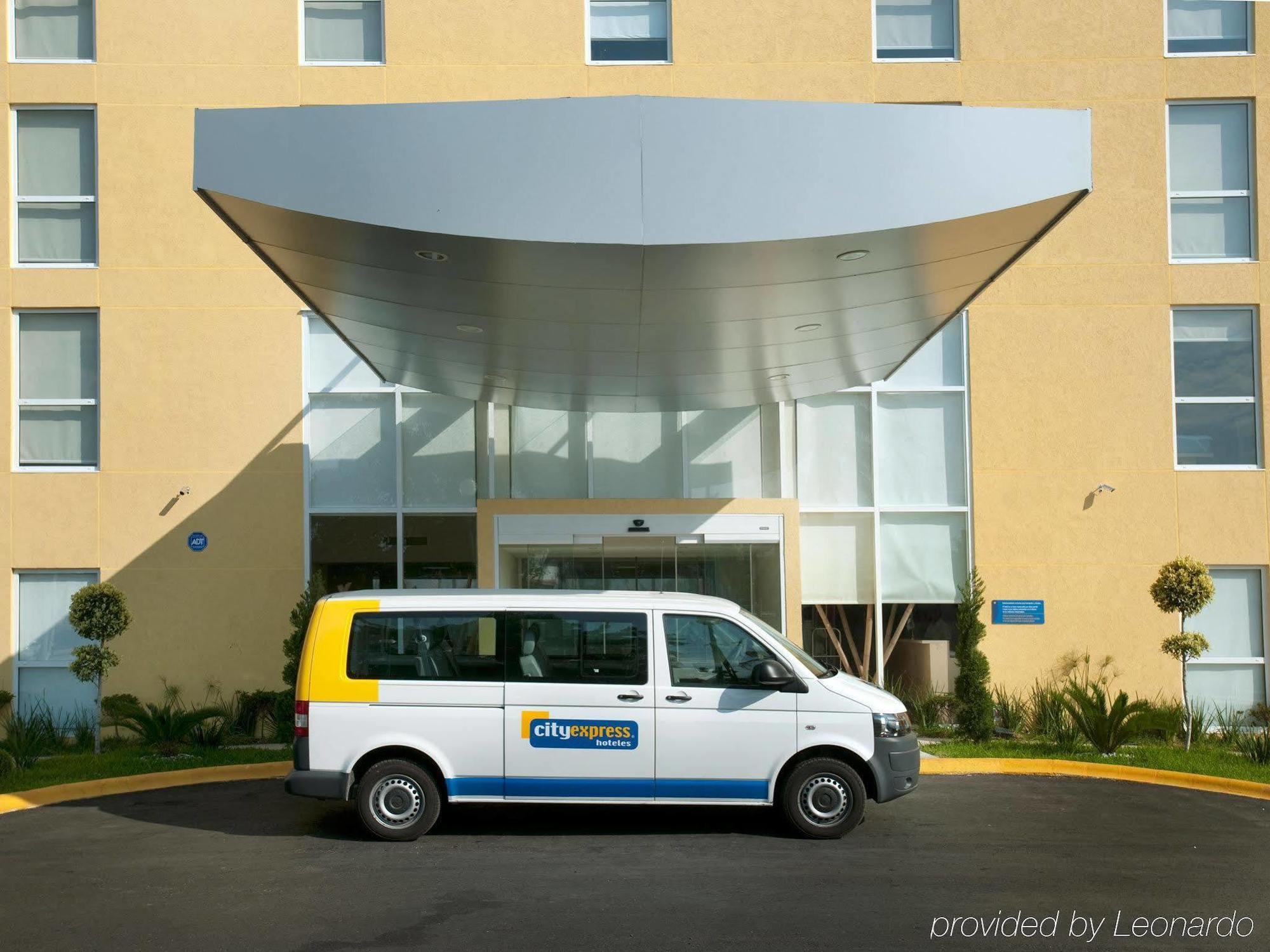 City Express By Marriott Merida Exterior photo